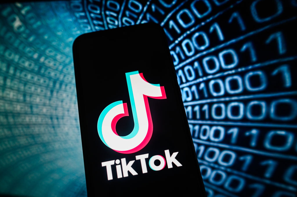 Texas Suing TikTok For Violating New Child Privacy Law [Video]