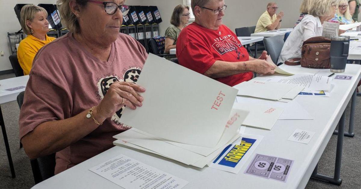 Georgia judge blocks election rule requiring hand counting of ballots [Video]