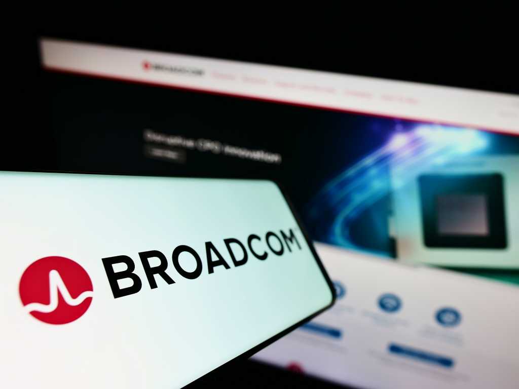 AT&T and Broadcom near settlement in VMware support dispute [Video]