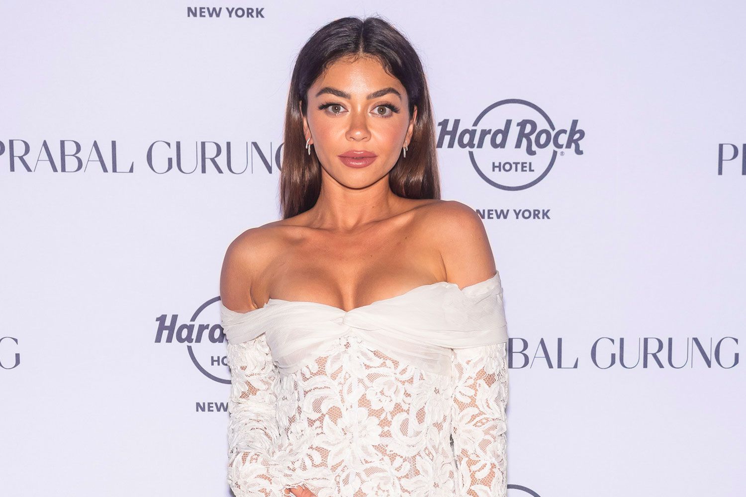 Sarah Hyland Gives Rare Insight Into Surviving Abusive Relationship [Video]