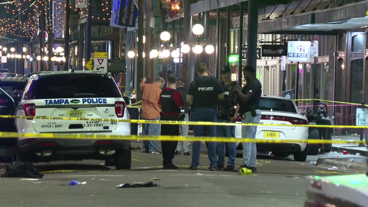 Police gear up for Halloween weekend crowds one year after 2 killed, 16 injured [Video]