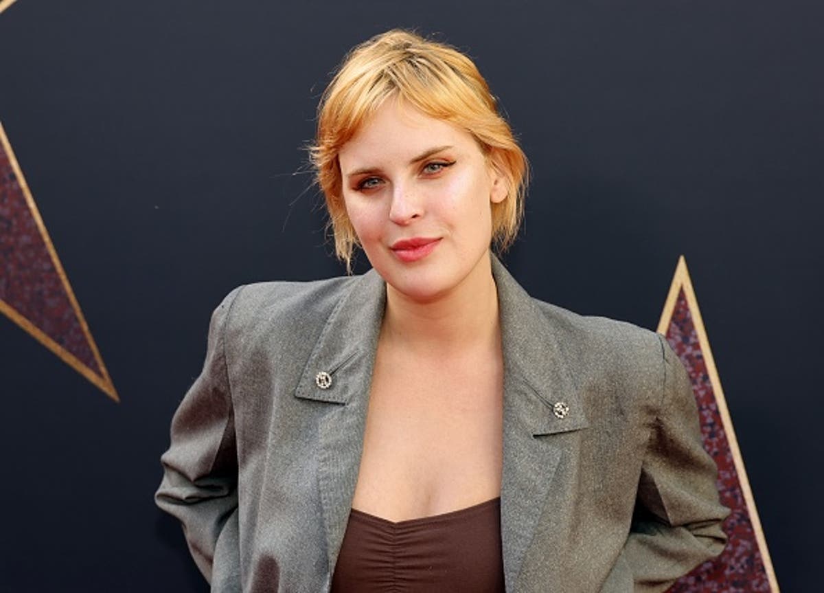 Tallulah Willis reveals how father Bruce helped her navigate her autism diagnosis [Video]