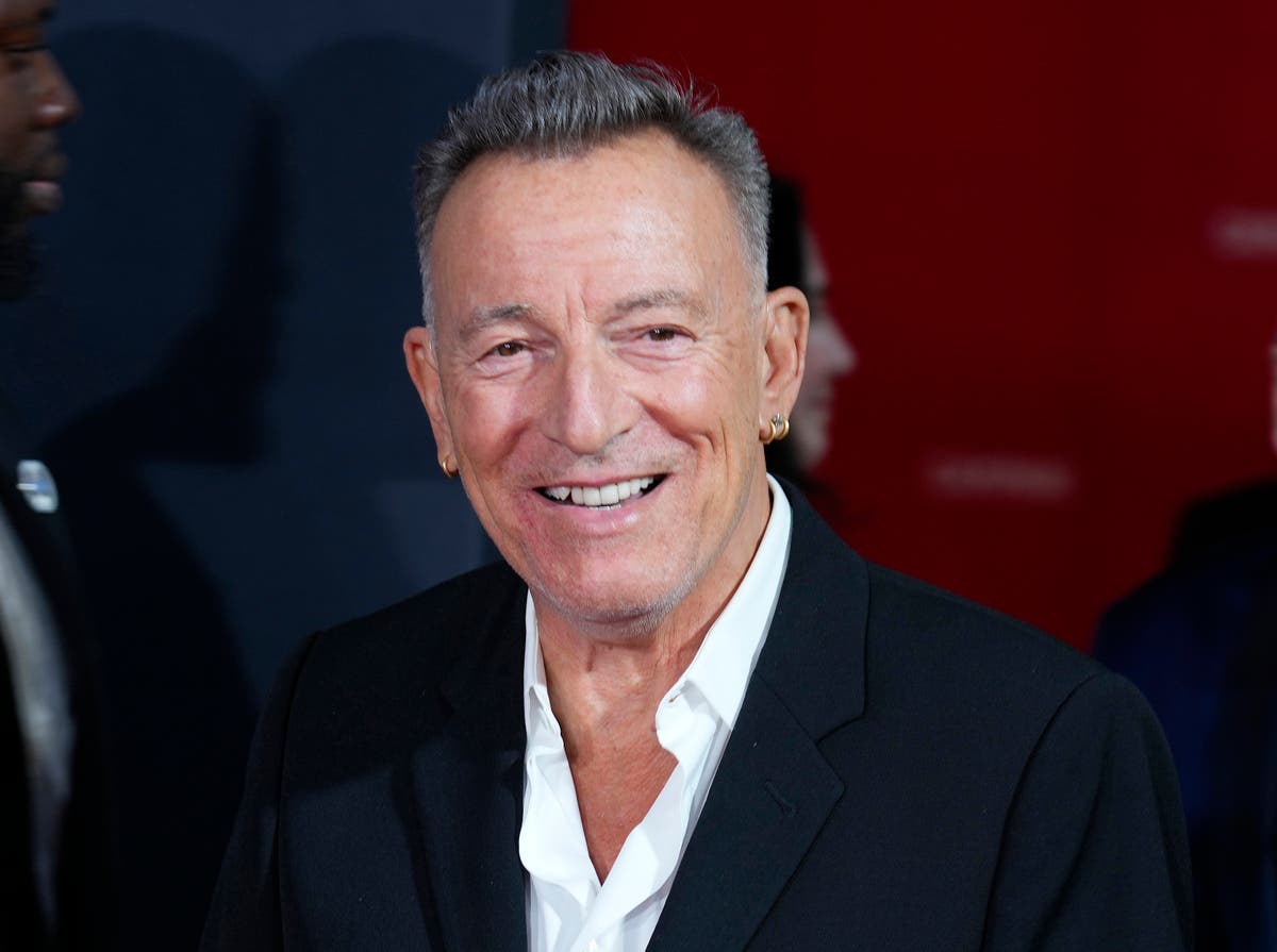 Is Bruce Springsteen a billionaire? Singer says his net worth estimate is wrong [Video]