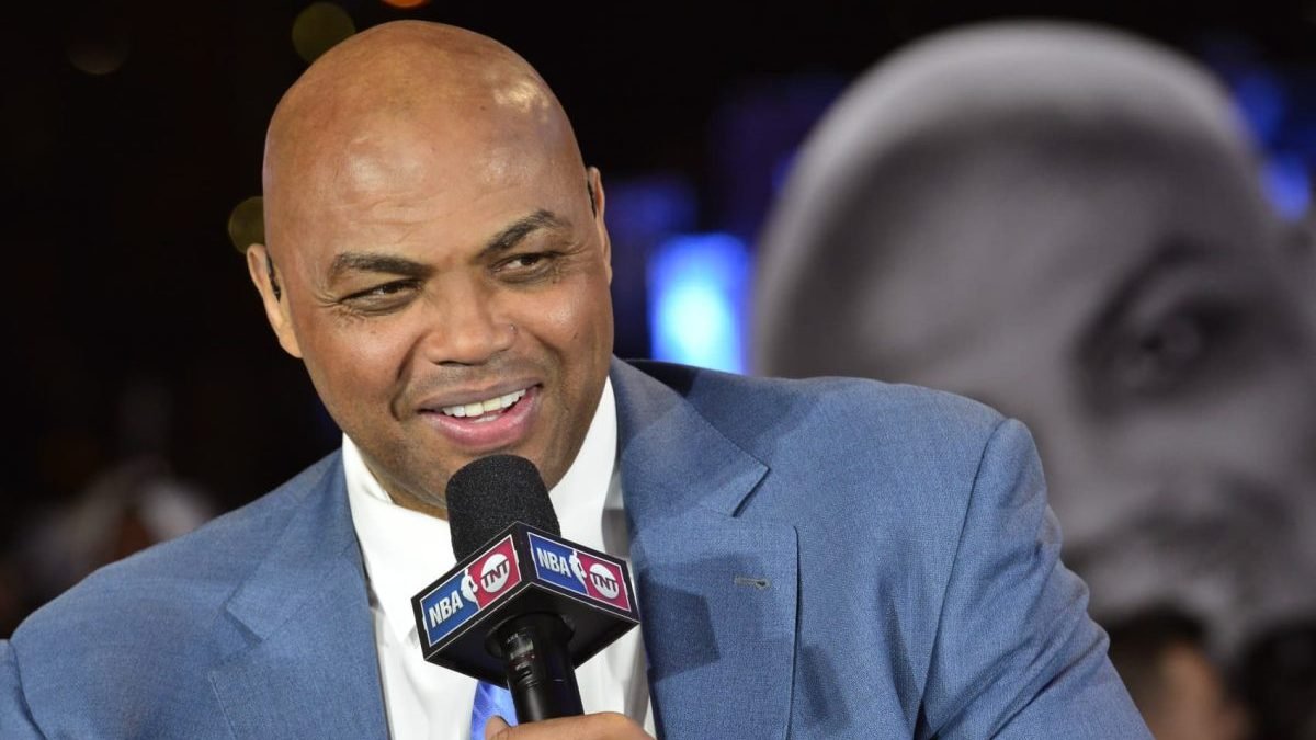 Charles Barkley caught disparaging Warriors in pregame hot-mic gaffe  NBC Bay Area [Video]