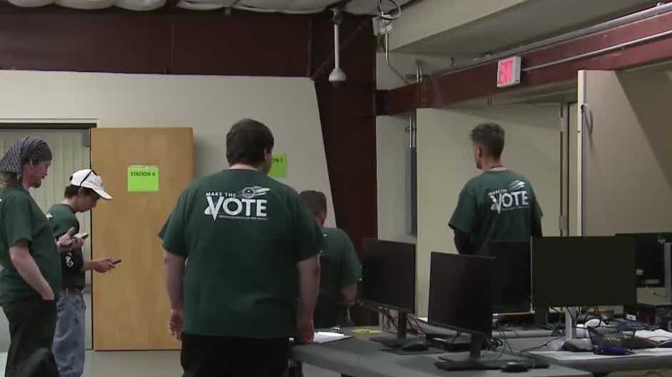 New Mexicans out at the polls on Election Day [Video]