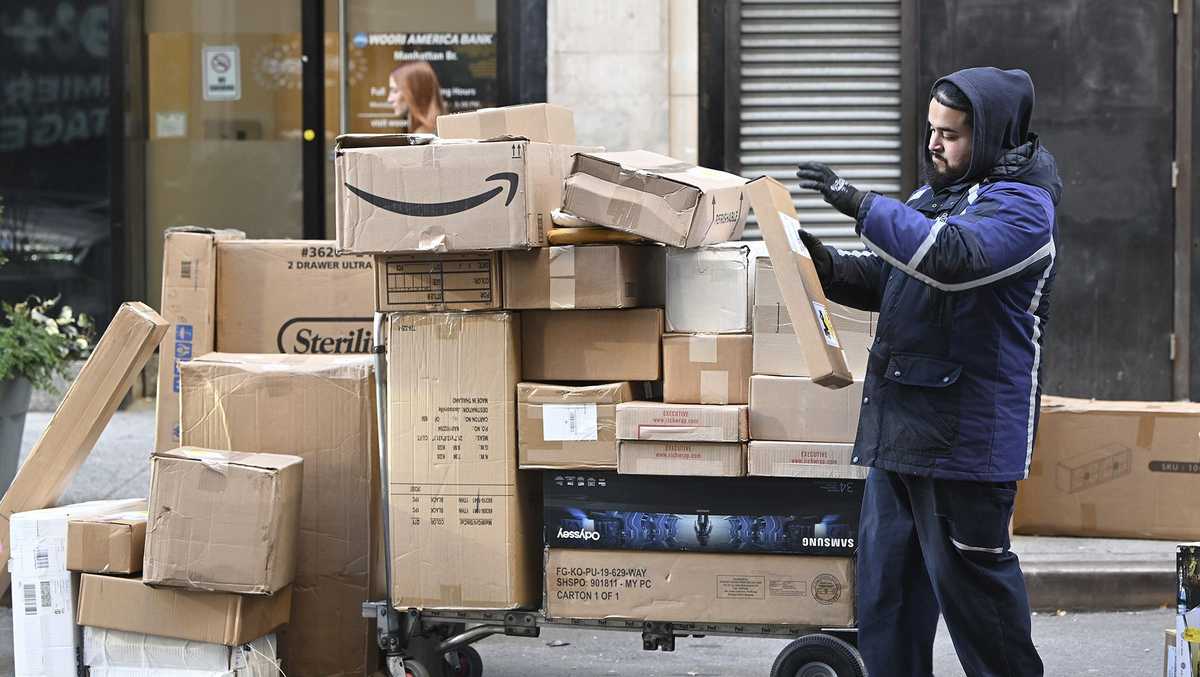 Cyber Monday was the biggest US online shopping day ever [Video]