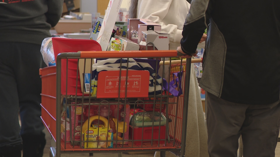 Toys for Tots spreads holiday cheer [Video]