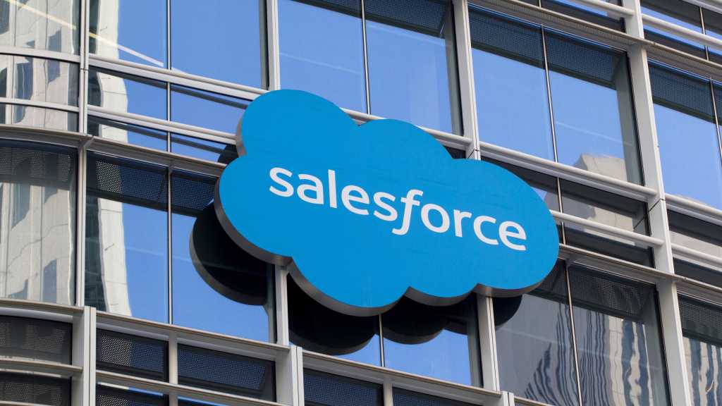 Get ready for the Internet of customers, Salesforce.com CEO Benioff says [Video]