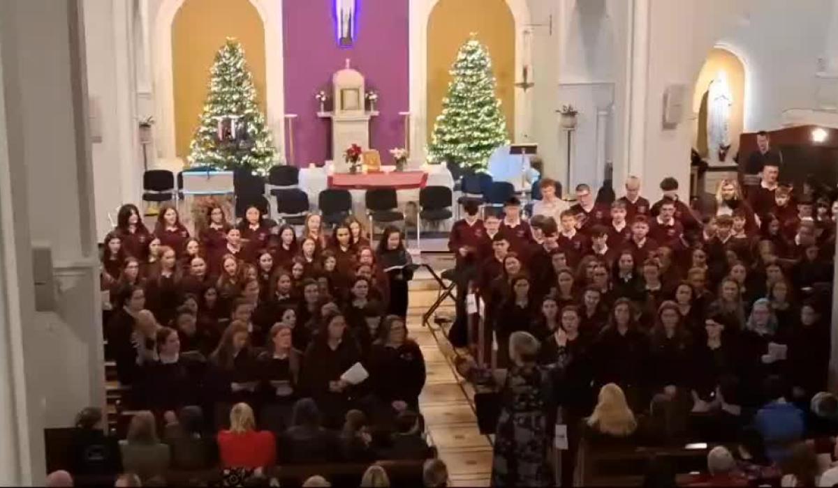 Watch: Beautiful performances at the Abbey VS carol service in Donegal Town [Video]