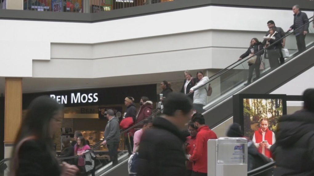 Holiday shoppers looking for deals [Video]