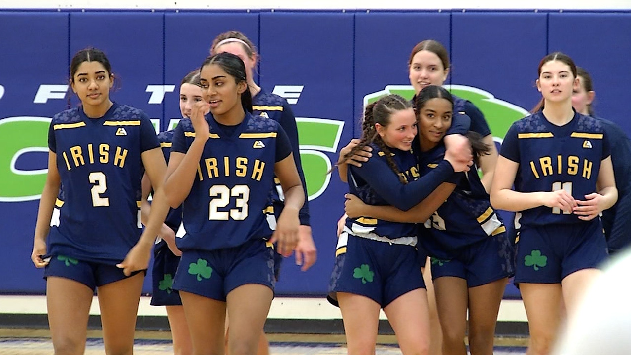 Rosemount tops Chaska in first day of Eagan Holiday Tournament [Video]