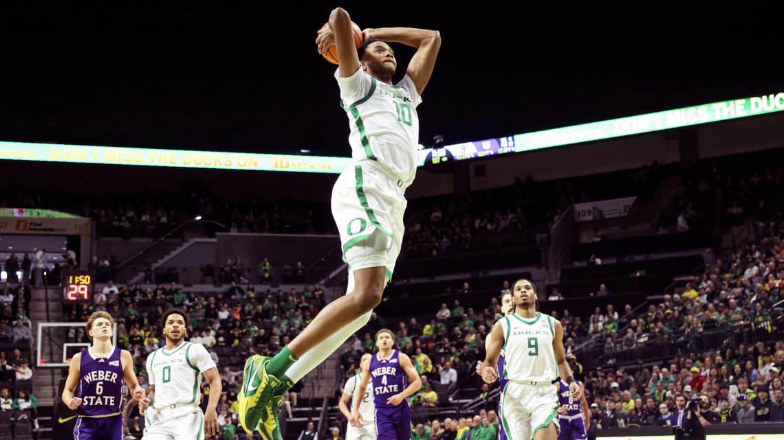 No. 9 Oregon routs Weber State, 89-49 [Video]