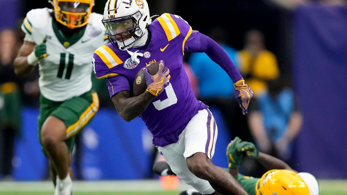 Nussmeier throws for 304 yards and 3 TDs as LSU beats Baylor 44-31 in Texas Bowl [Video]